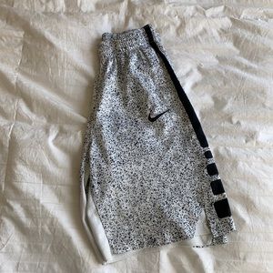 boys nike elite shorts